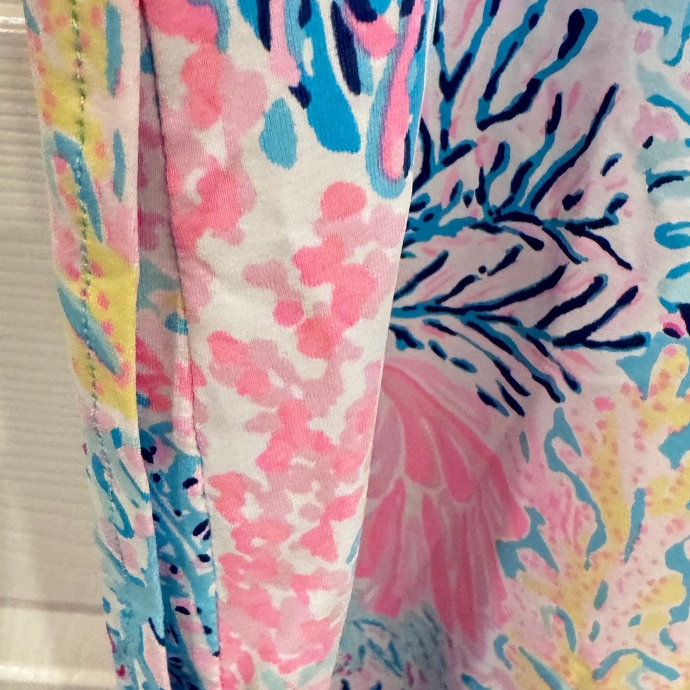 Lilly Pulitzer Sleeveless Tunic Dress Coral Reef Print Size M pre loved
2022 - Picture 8 of 12